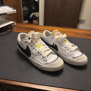 Women's Nike Blazer Low 77 Jumbo